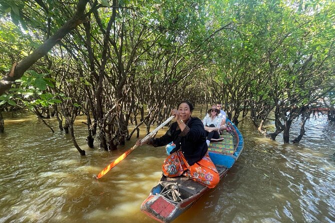 Experience Tranquility: Kampong Phluk Floating Villages Tours - What the private format changes