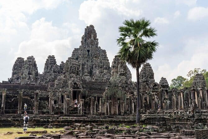 Explore Angkor Sunrise Spectacle a Full Day Temples Tour - A Khmer-style breakfast before Angkor Thom