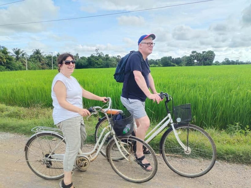 Explore the Village &Countryside By Bicycle-Half Day Morning - Inside a traditional Cambodian home