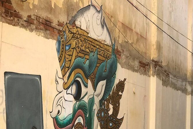 Exploring Battambang History (Walking Tour) - Starting at the Central Market