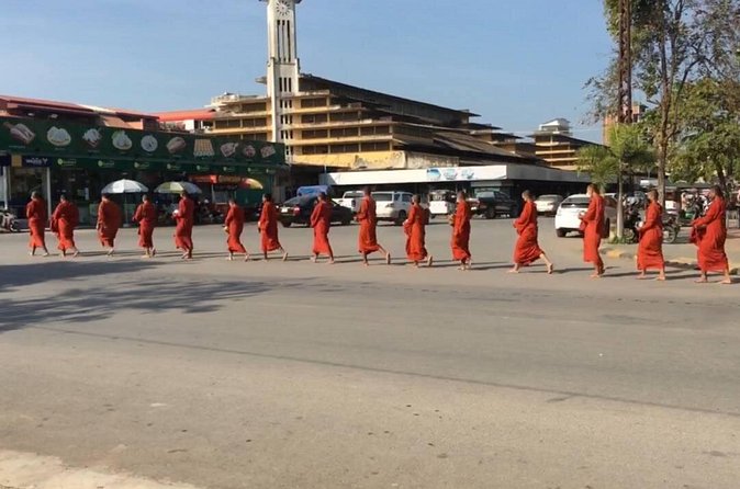 Exploring Battambang History (Walking Tour) - The cycling and countryside details need clarification