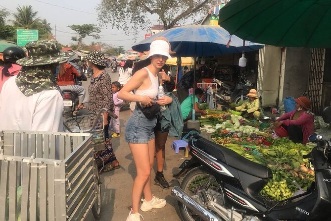 Exploring Battambang History (Walking Tour) - The guides and what they add