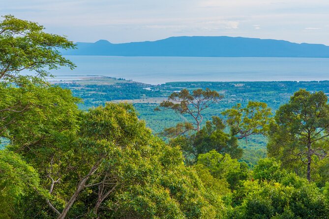 Exploring the Best of Kampot and Kep in a Full-Day Tour - Kampot salt fields and the work behind the white pans