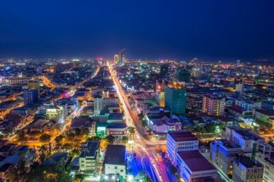 Exploring the Best of Phnom Penh: A Full Day Tour