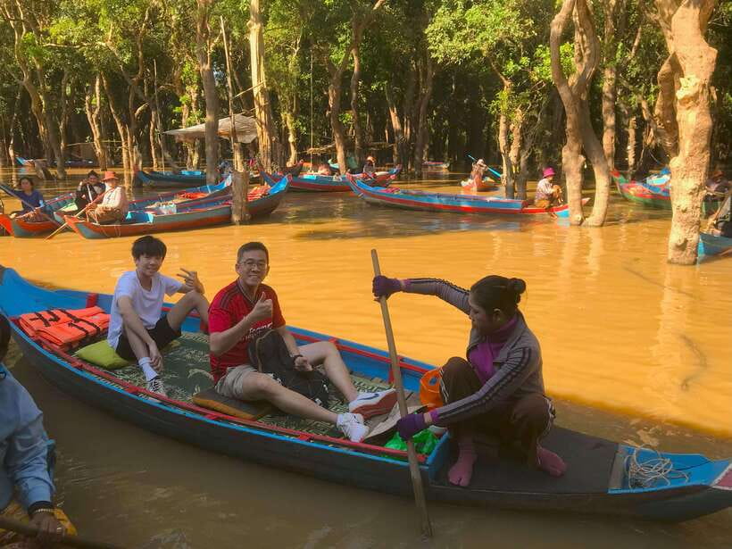 Exploring the Enchanting Kampong Phluk Floating Village - Who should choose this half-day trip?