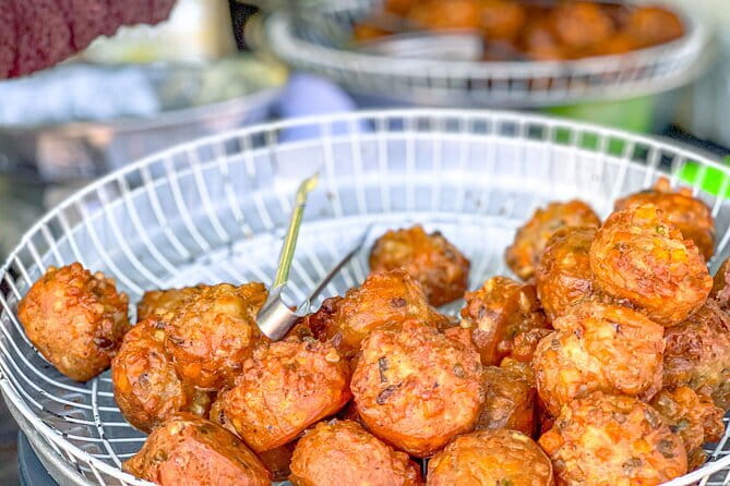 FREE Siem Reap Market & Local Temple Tour - Spean Dek market: food, produce, and useful questions