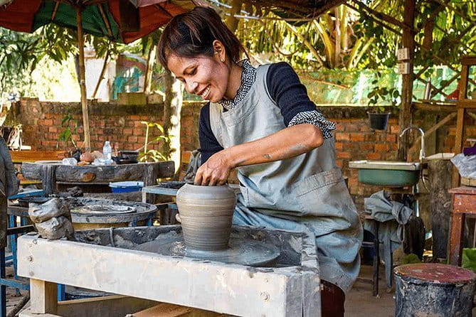 FREE Siem Reap Market & Local Temple Tour - Timing, transport, and planning advice