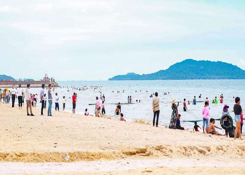 From Phnom Penh: Kampot and Kep Day Trip with English Guide - Kampot’s river views are better than a rushed town visit