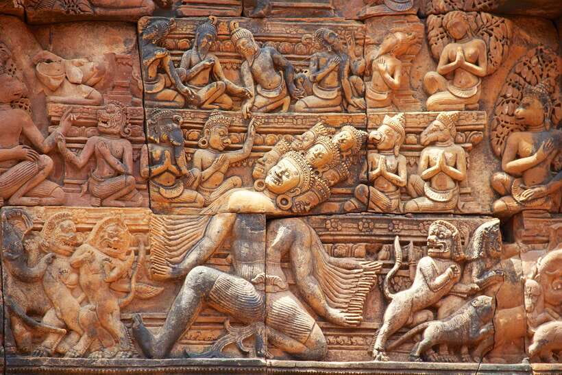 From Siem Reap: Angkor Wat Full-Day Private Tour & Sunrise - Bayon and its famous stone faces