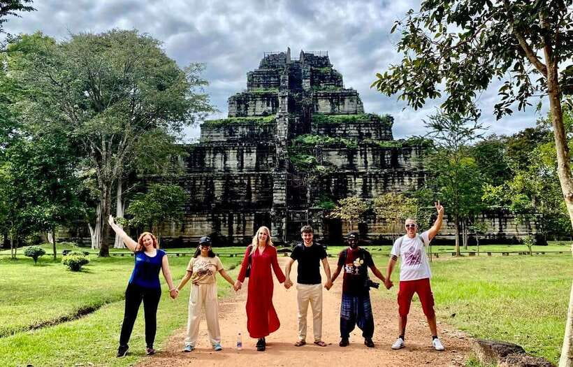 From Siem Reap: Koh Ker and Beng Mealea Temples Tour - Lunch, local products, and the road home