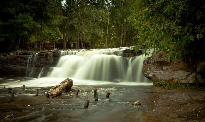 From Siem Reap: Small-Group Phnom Kulen Waterfall Day Tour - The River of a Thousand Lingas