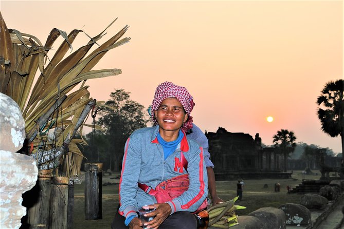 Full Day Angkor Park with Sunset by Tuk Tuk - Bayon brings the stone faces close