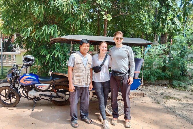 Full-Day Angkor Temple Discovery with Banteay Srei by Tuk-Tuk - What your driver adds to the day