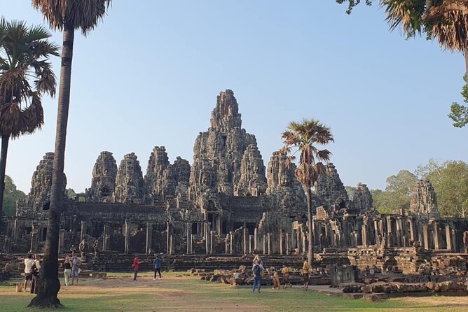 Full Day Angkor Wat Temples Tour with Pickup - Key points at a glance
