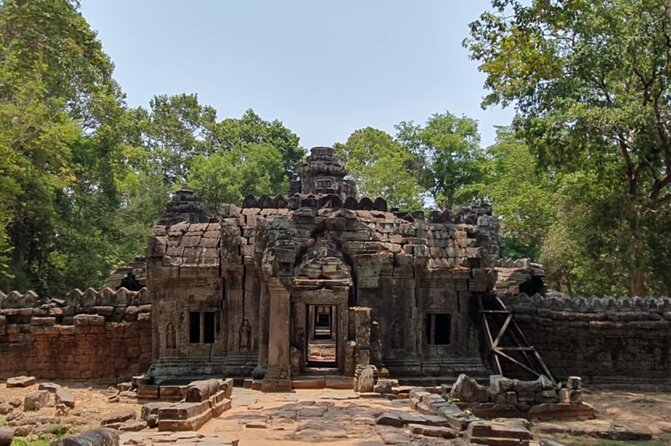 Full Day Angkor Wat Temples Tour with Pickup - Angkor Wat, the day’s grand opening