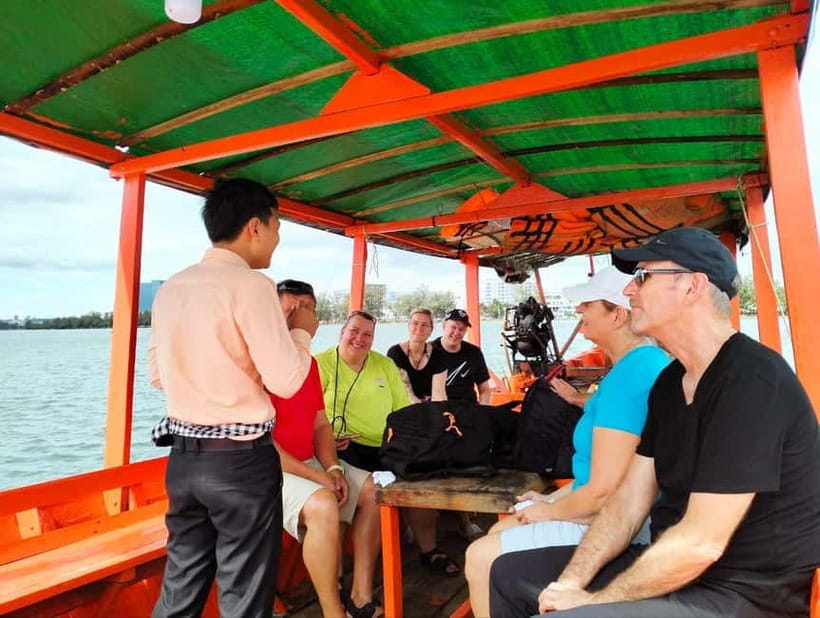 Full Day City Tour with A Boat Trip to 2 Islands - From port gate 1 to Sihanoukville’s fishing community