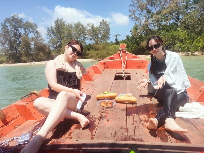 Full Day City Tour with A Boat Trip to 2 Islands - What the $110 price really covers