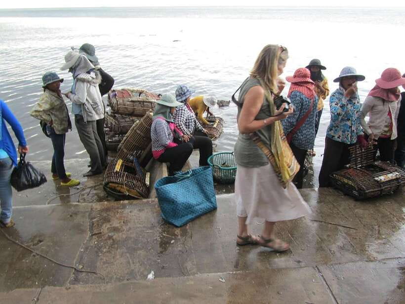 FULL DAY - Countryside Tuk-Tuk Pepper Tour + Kep - Kep Beach is a short seaside pause