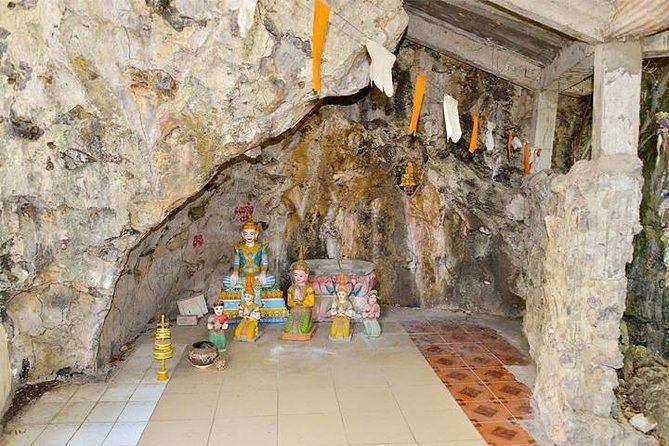 Full Day From Siem Reap - Bamboo Train, Killing Cave & Sunset - Phnom Sampeau and the Killing Cave