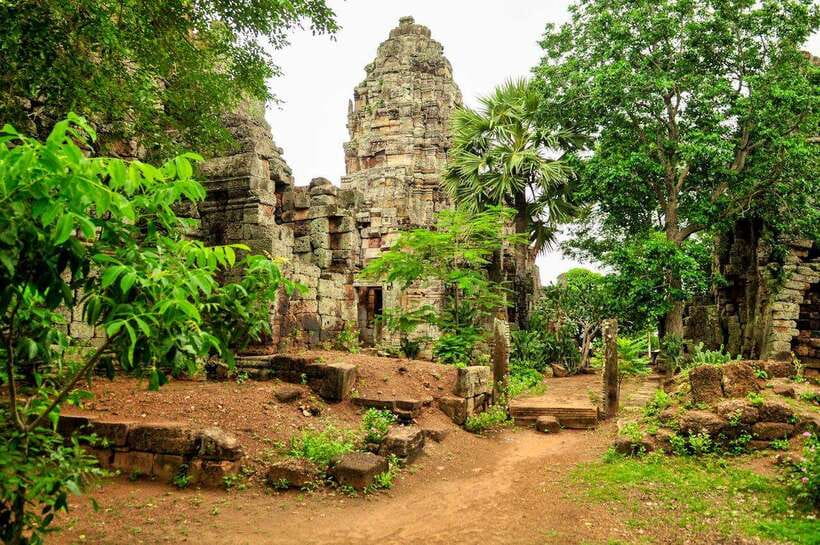 Full-day: Original bamboo train, Wat Banan, Phnom Sampov - Why this Battambang day feels different