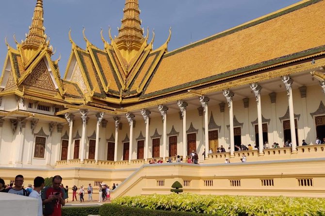 Full-Day Phnom Penh City Tours - Why the private format is useful