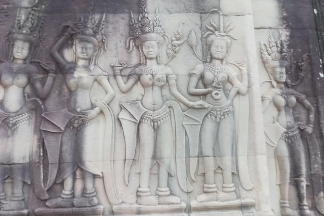 Full-Day Private Custom Tour in Siem Reap - Villages, rice fields, and a slower side of Siem Reap