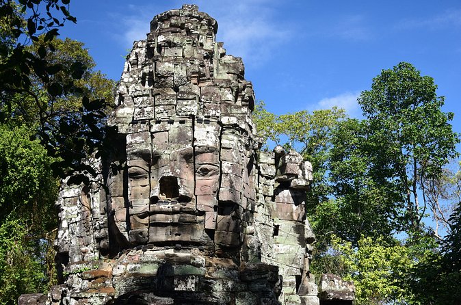 Full-Day Private Tour of Angkor Wat with Pick Up - Bayon and the gates of Angkor Thom