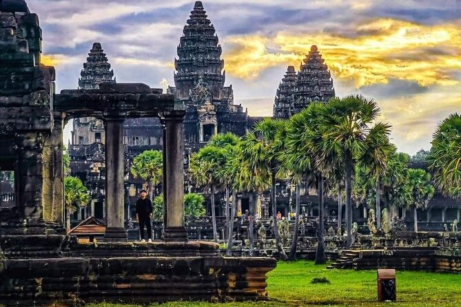 Full-Day Temples of Angkor Small Group Tour - What the $19 price really buys you
