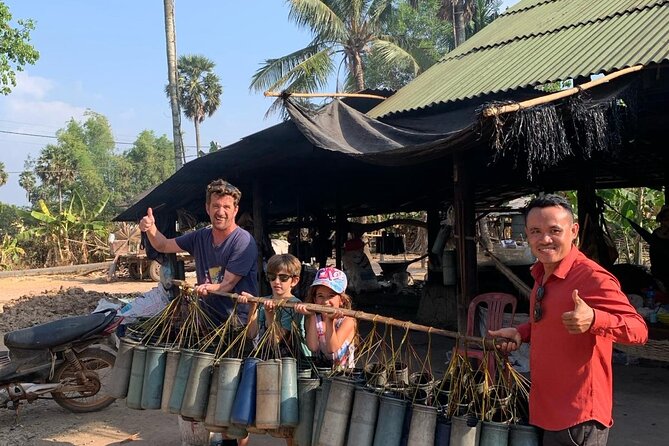 Full day Tour, Countryside, Pepper farm & Kep, crab market... - Salt fields: Kampot’s working countryside
