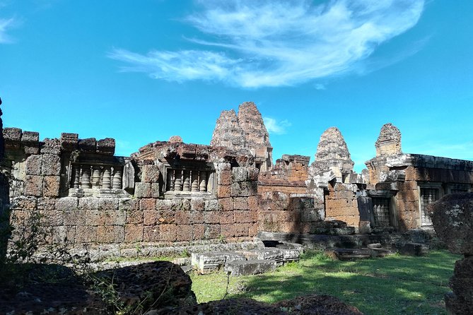 Grand Circuit with Banteay Srei and Banteay Samre Tour - Banteay Samre and Pre Rup on the return
