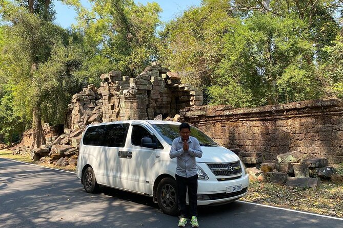 Ground Transfer/ Minivan/ Phnom Penh to Siem Reap - What the five to six hour journey is like