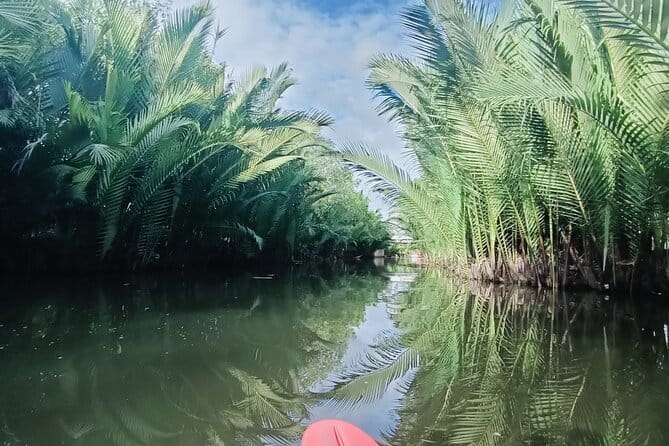 Guided Kayak trip around Green Cathedral outside Kampot, Sunset - Who will enjoy this outing most
