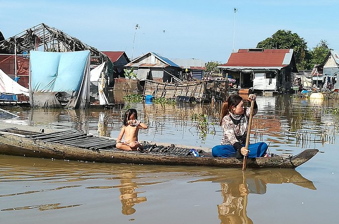 Half Day Floating Village ( Mechrey) & Tole Sap Tour - The two-hour boat ride on Tonlé Sap