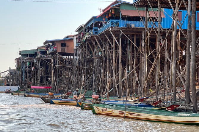 Half Day Kampong Pluk Fishing Village with Sunset Private Tour - Boarding the private boat at Kampong Phluk