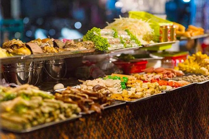 Half Day - Phnom Penh Food Tour - Why this Phnom Penh food tour works best at night