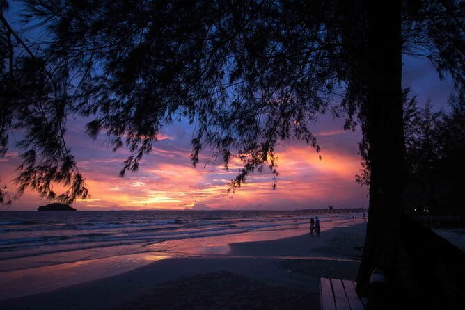 Intercity Transfer (Siem Reap to Sihanoukville) - What the road day feels like