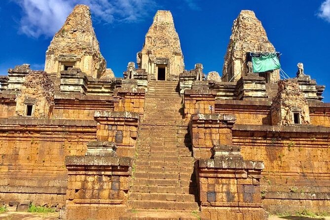 Journey Through Time: Grand Tours with professional photographers - Banteay Srei, fine carvings and a long final drive