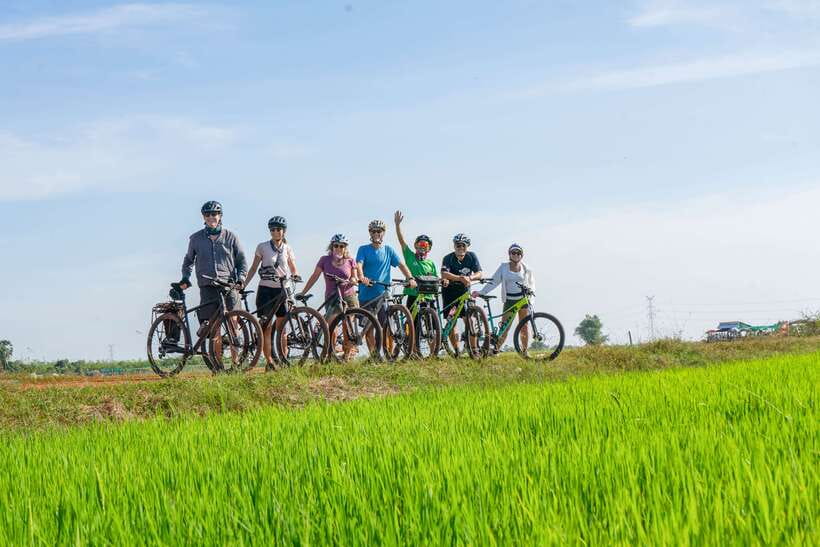 Kampong Phluk: Floating Village Sunset Bike Tour or E-Bike - Who should book this ride