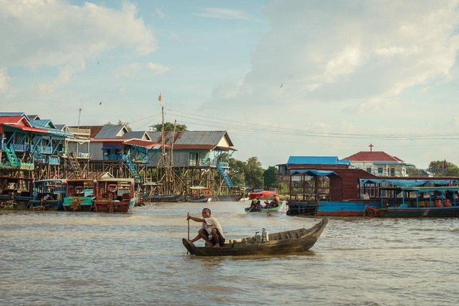 Kampong Phluk Floating Village Tour by Boat - The flooded mangrove canoe ride
