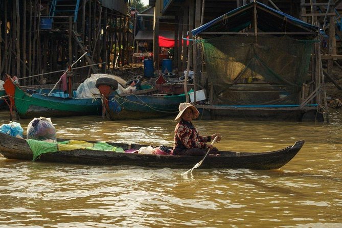 Kampong Phluk Floating Village Tour by Boat - Cruising Tonle Sap toward sunset