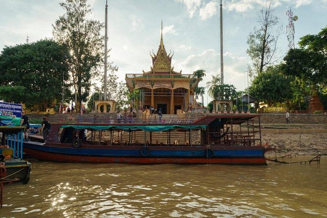 Kampong Phluk Floating Village Tour by Boat - Who will enjoy this tour most