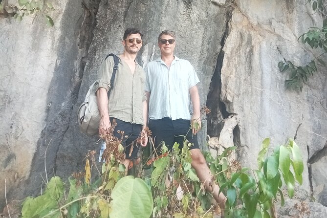 Kampot/Cambodia pepper farm . Cave. lake. Kep Crab market & more. - Phnom Chhngok Cave Temple: a strong first stop