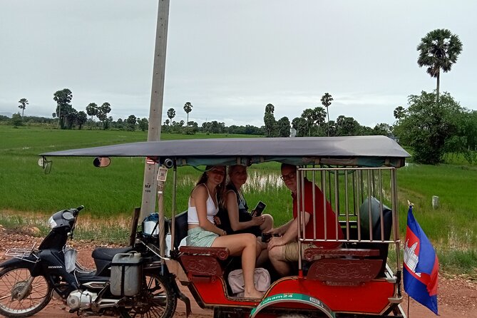 Kampot/Cambodia pepper farm . Cave. lake. Kep Crab market & more. - Kampot’s salt fields and the work behind the scenery