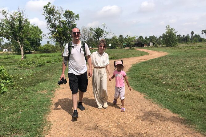 Kampot Countryside Tour - Pepper Farm, Salt Lake, Caves, and more - What the guides add to the day