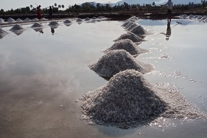 KAMPOT- Pepper farm ..salt fields.Kep/Crab market & more........ - Why this Kampot day trip works