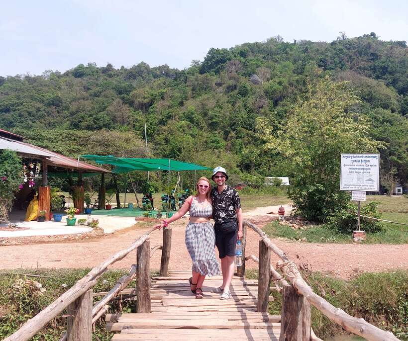 Kampot: Pepper Farm Tours, Salt, Lake & Phnom Chhngok Temple - Key points at a glance