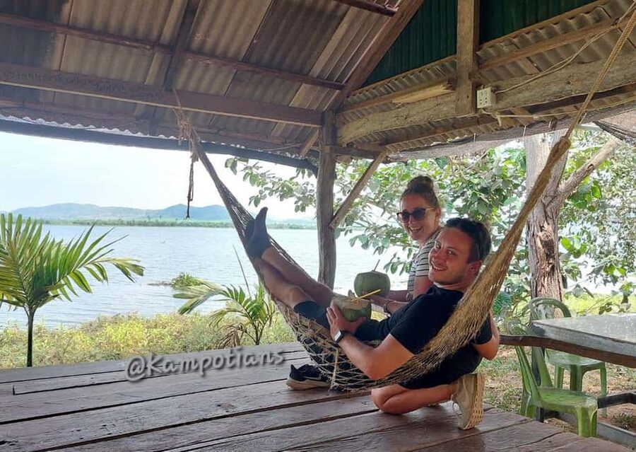 Kampot: Pepper Farm Tours, Salt, Lake & Phnom Chhngok Temple - Booking details that affect your decision