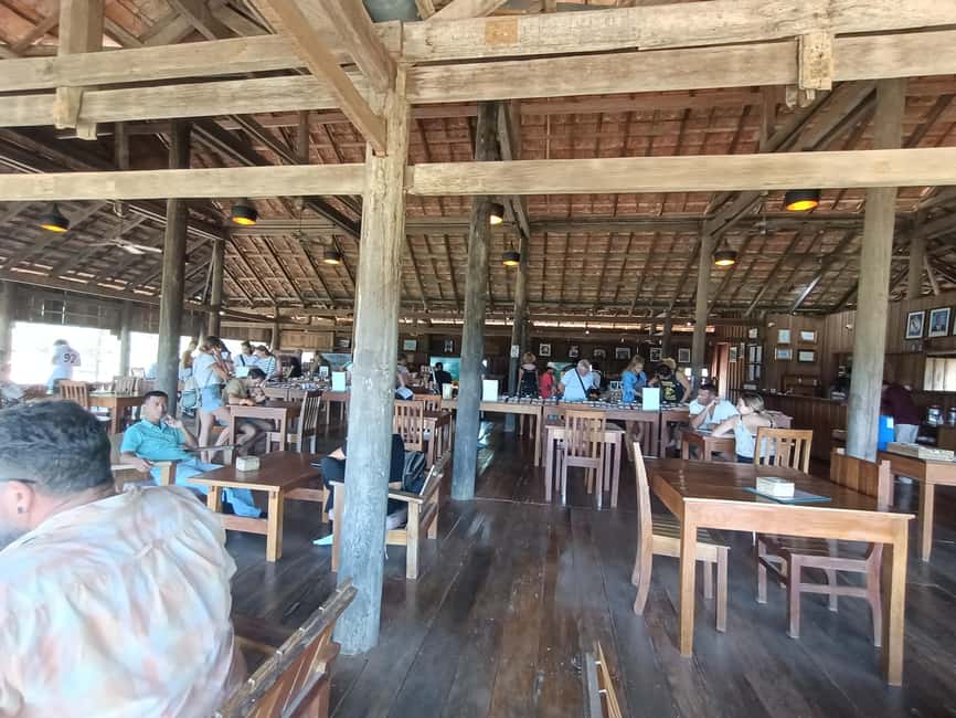 Kampot-Phnom Penh include Pepper farm Tour, Salt field, Lake - What the tasting tells you about Kampot pepper
