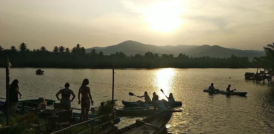 Kampot's Countryside & Kayak Tour, Pepper Farm include Lunch - Salt fields, villages, and the working countryside