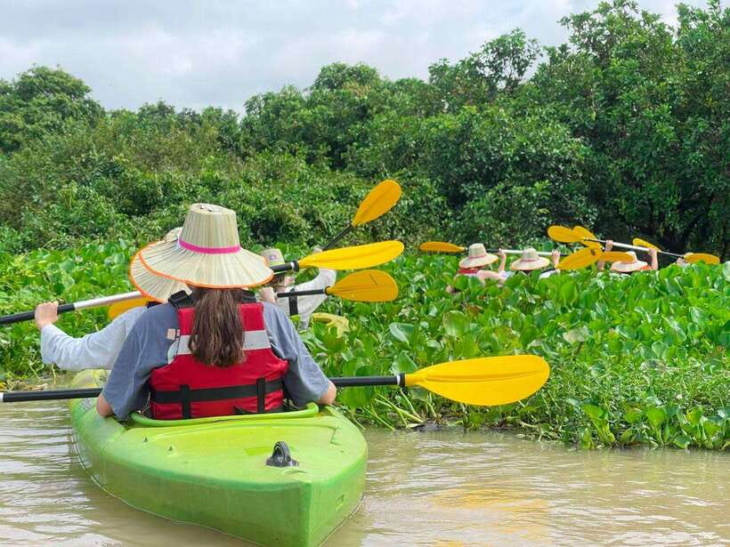 Kayaking & Floating Village in Siem Reap - The first boat ride through the canal